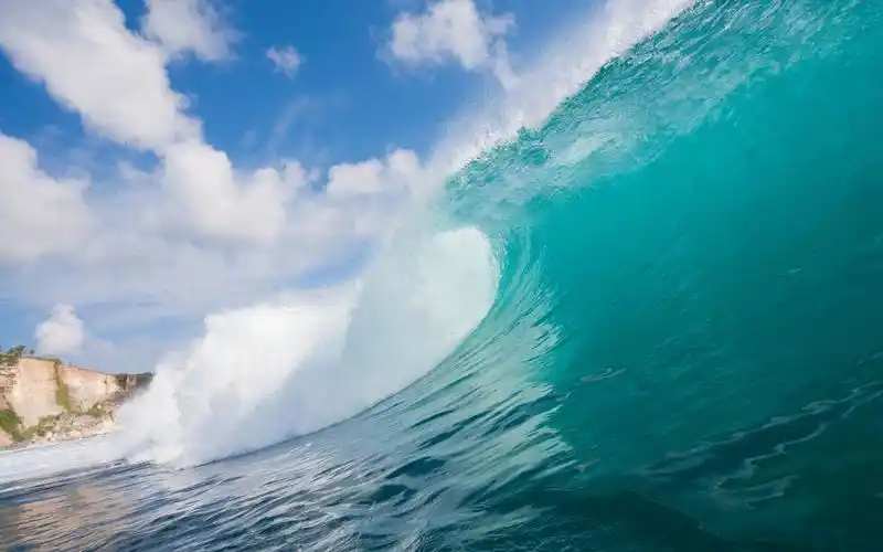 高清咆哮的海浪图片高清原图下载,高清咆哮的海浪图片,高清图片,壁纸