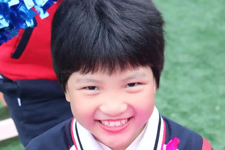 六小爱我,我爱六小