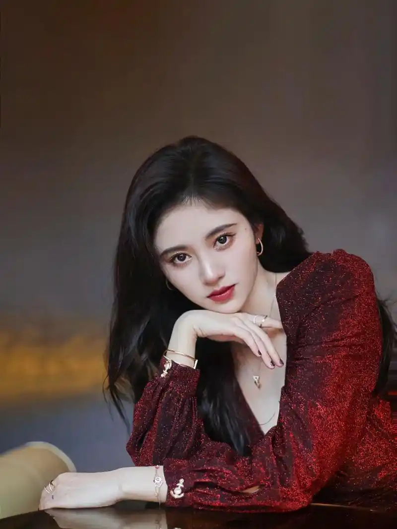 霸气女王范 #鞠婧祎 - 抖音