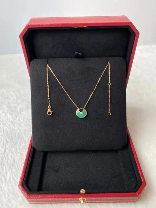 amulette de cartier 幸运之石护身符项链,18k玫瑰金唯美的孔雀石