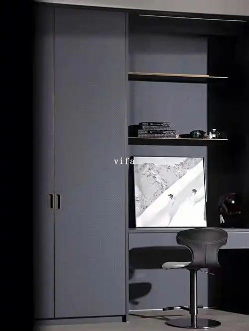 门板no7bv咖灰丨用线条和光影编织优雅