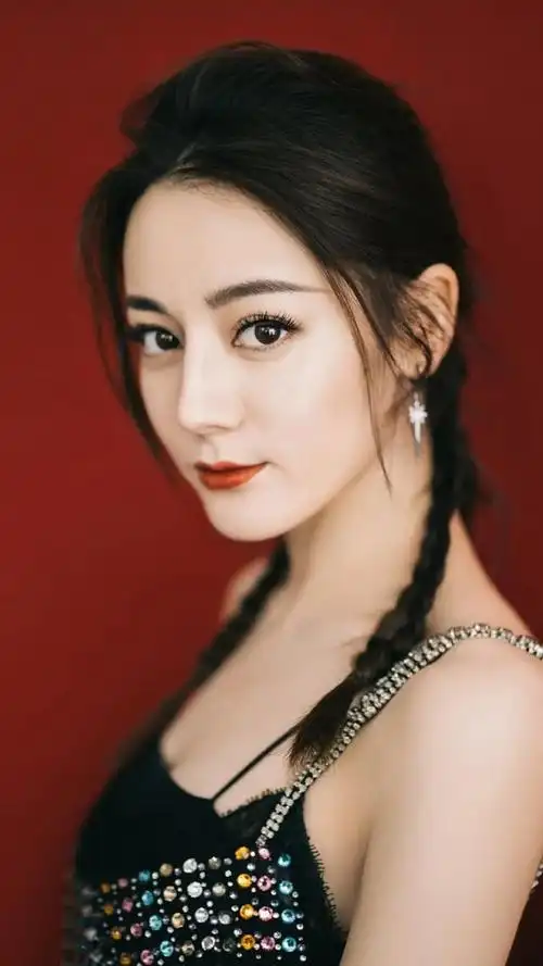 热巴#美图46|迪丽热巴·迪力木拉提_网易订阅