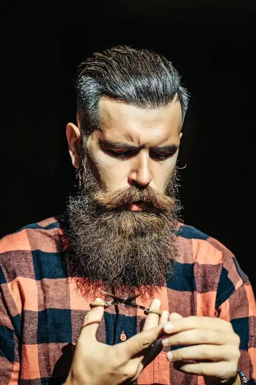 25p长胡须时尚男人jpg高清图片