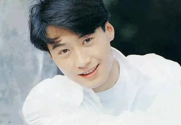 没ps的70,80,90年代,这是香港男人最帅的30年._李连杰