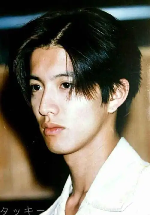 木村拓哉48岁近照曝光,日本第一美男变化大,网友猜测太真实