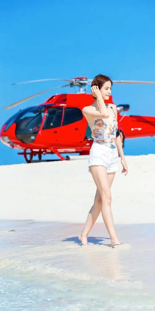 古力娜扎海边|古力娜扎_新浪新闻