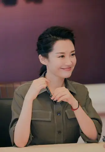 原创女人过了50岁试试这3种发型女明星们很喜欢