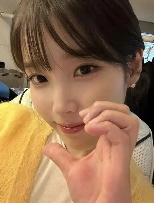 golden hour>电影舞台问候(更新)收获空投自拍 93【cr: guba516】iu