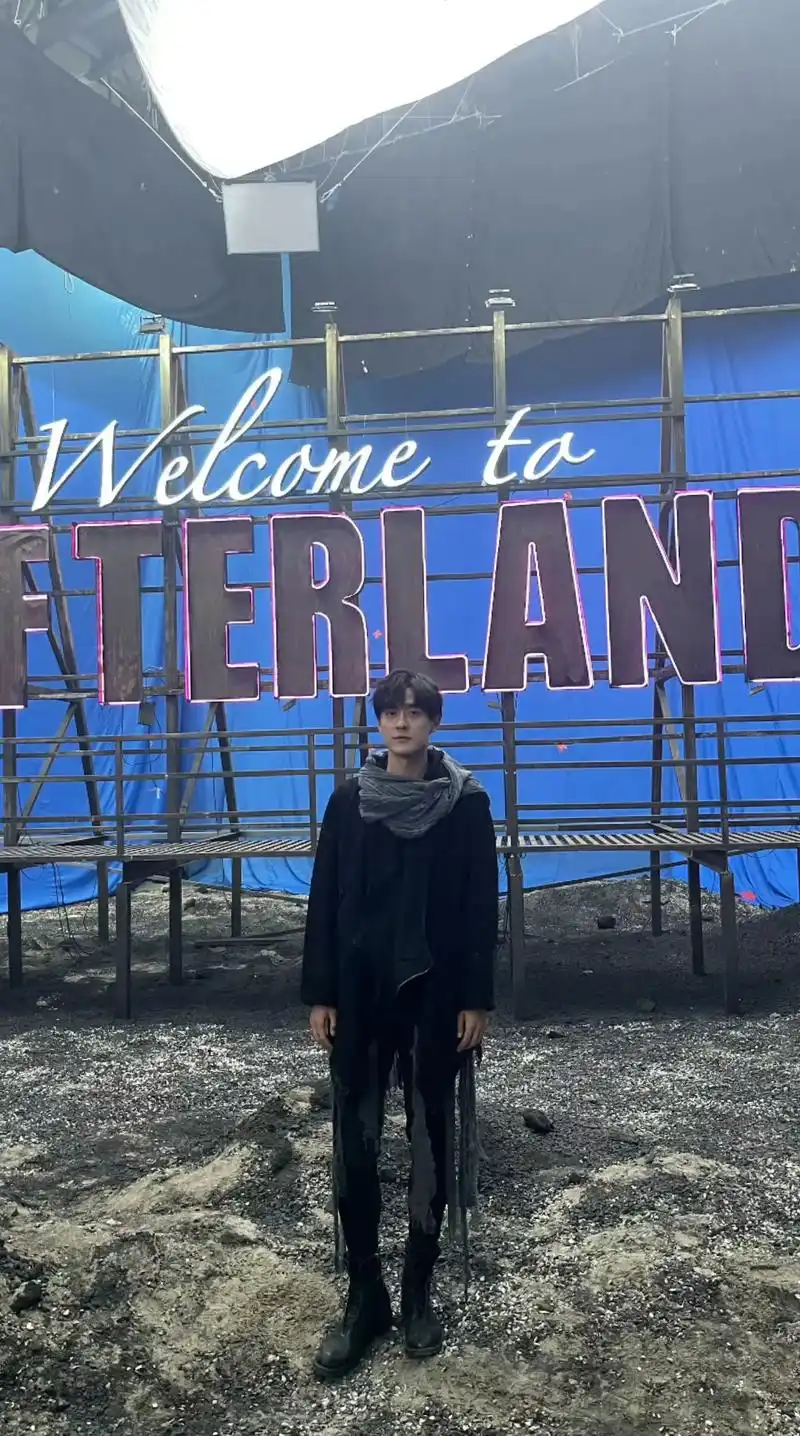 孙晨竣是邓紫棋mv的男主哦#男友风 #理想型 #阳光男孩 # - 抖音