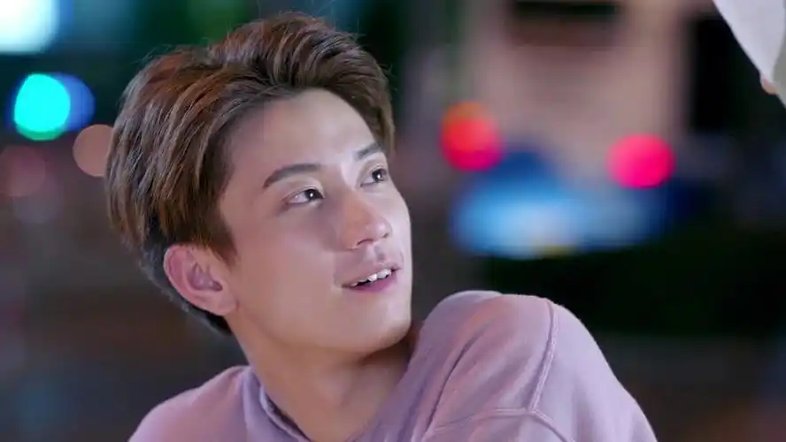 还是觉得他有点像吴卓羲,气质有点像我身边的某个人#王子奇  #幸福近