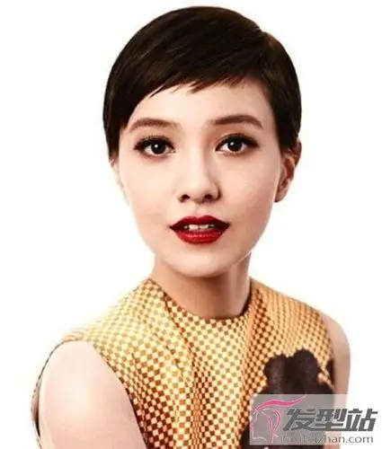 女生剪什么短发帅气 精灵短发干练利落显个性