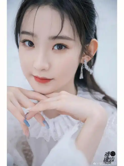 硬糖少女303张艺凡  好漂亮好美,爱了爱了