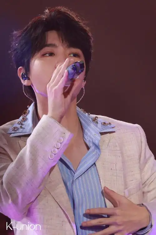 王俊凯心引力舞台好甜##11个王俊凯