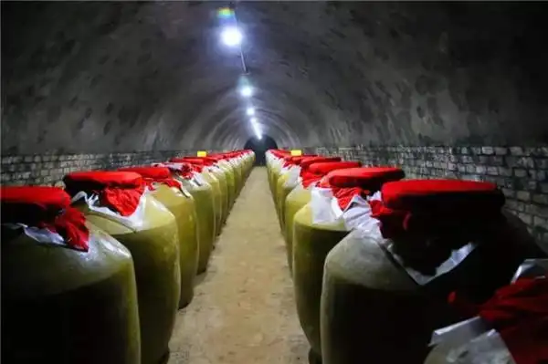 白酒没有保质期,放久了会过期吗?不设保质期的原因原来是这样