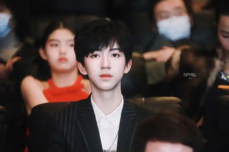 贺峻霖 - 堆糖,美图壁纸兴趣社区