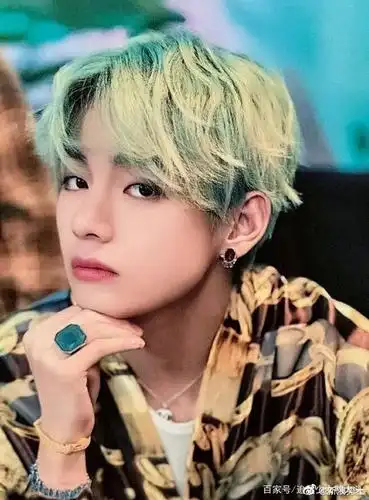 那些年,金泰亨染过的神仙发色