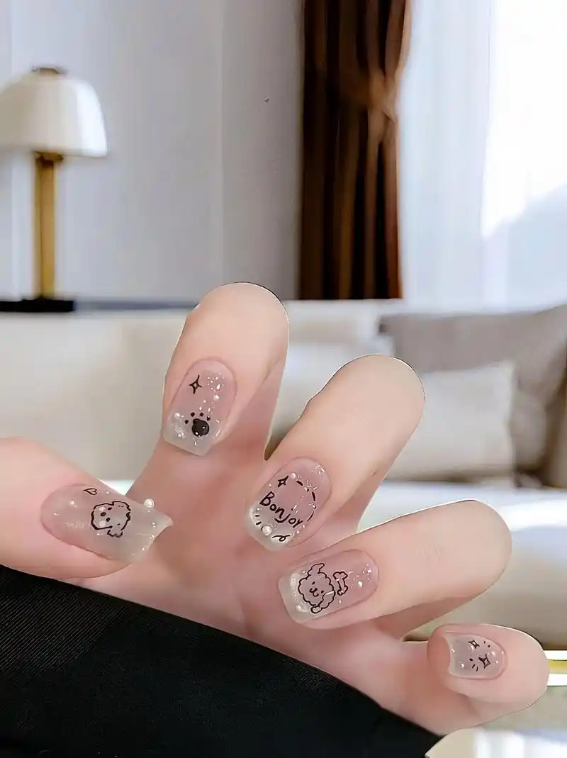 卡通可爱狗狗短款穿戴甲98气质猫眼甜酷显白美甲99高级感满满的.