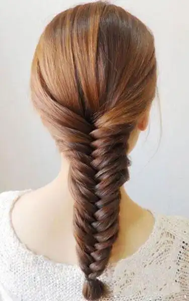 鱼骨辫编发发型图片马尾鱼骨辫的编法