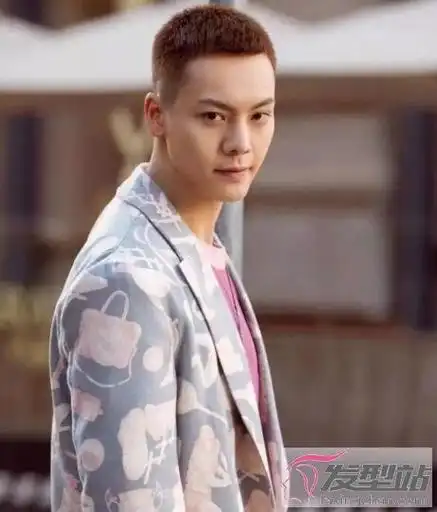 沙发发质男生发型