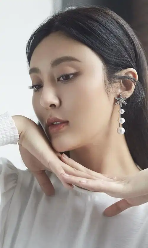 甘露精美壁纸一直都很抢眼自带撩人特质