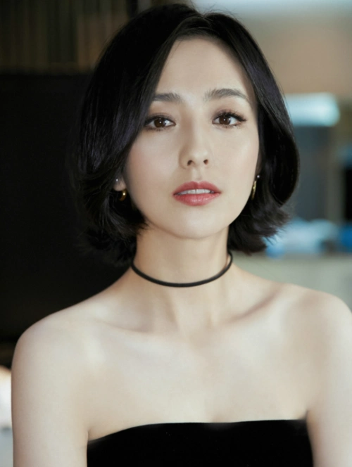 佟丽娅美丽知性性感撩人短发时帅气迷人