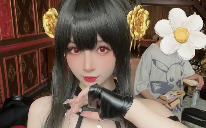 叉子宝宝_ 是个可爱女人~(cos主播) 2022-08-05 直播_哔哩哔哩_bili