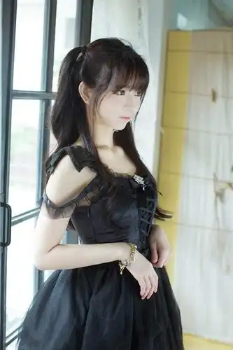 韩国第一美少女yurisa近照 暗黑风格的哥特式小萝莉