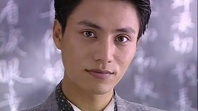 金粉世家:陈坤借诗表白,摘下眼镜这眼神好传情,这逼被他装到了-影视综