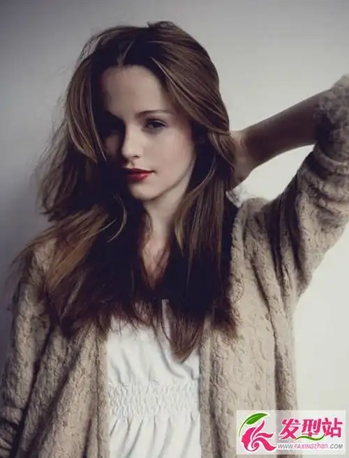秋冬中长发卷发 最in欧美范中长发_发型站_最新流行发型设计发型图片