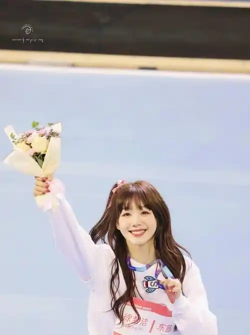 之创造101小彩虹——徐梦洁元气可爱1.