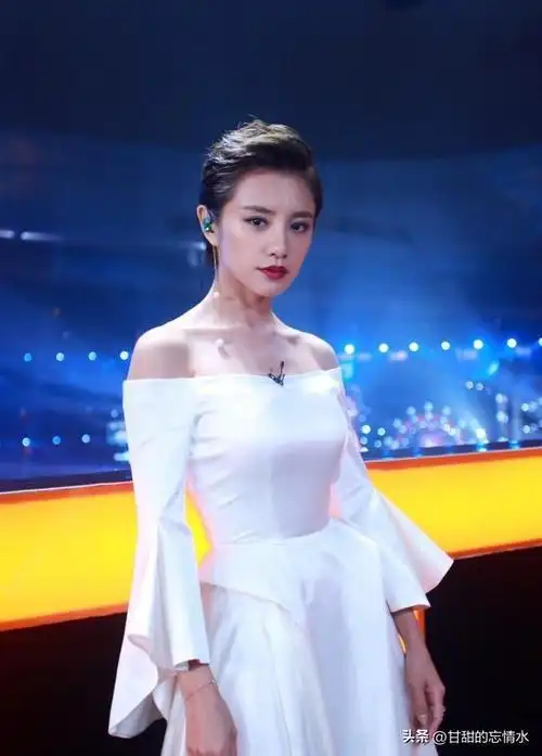 浙江电视台第一美女主持人是谁