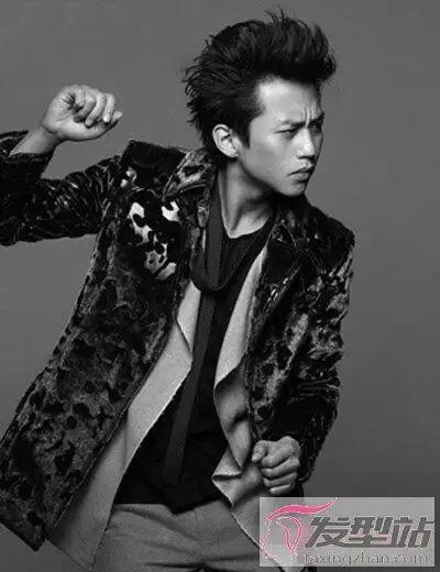 邓超短发发型叫什么阳光帅气造型每款都经典