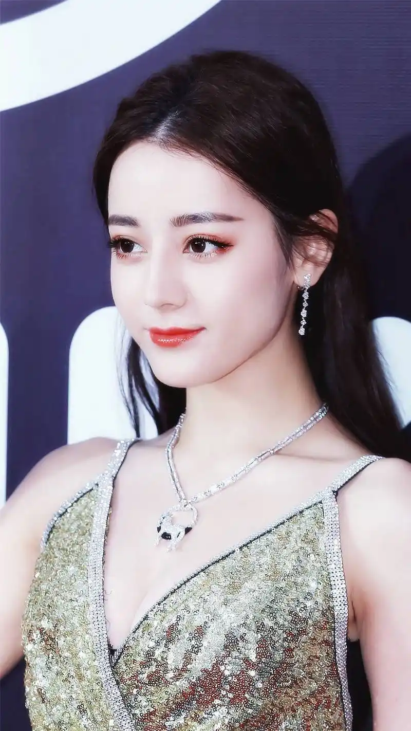 迪丽热巴