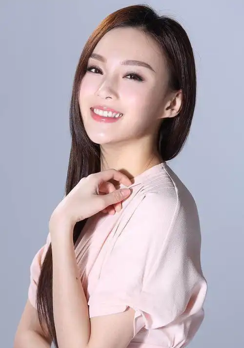 (中国影人) 朱璇