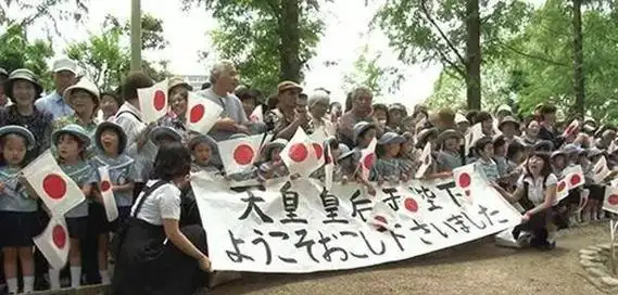 国家禁止使用旭日旗,也禁止日本军舰悬挂旭日旗驶入本国领海和港口