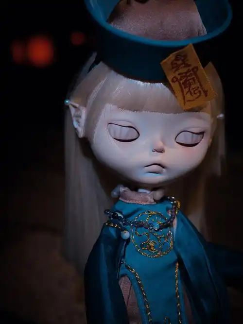 blythe哭唧唧的小僵尸