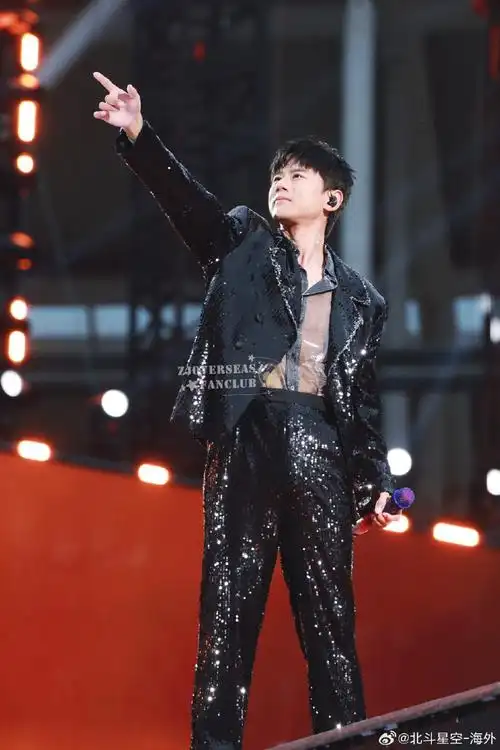 张杰未live开往1982巡回演唱会##张杰未live巡回演唱