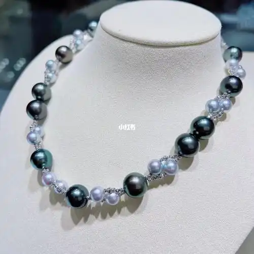 编织双色珍珠项链