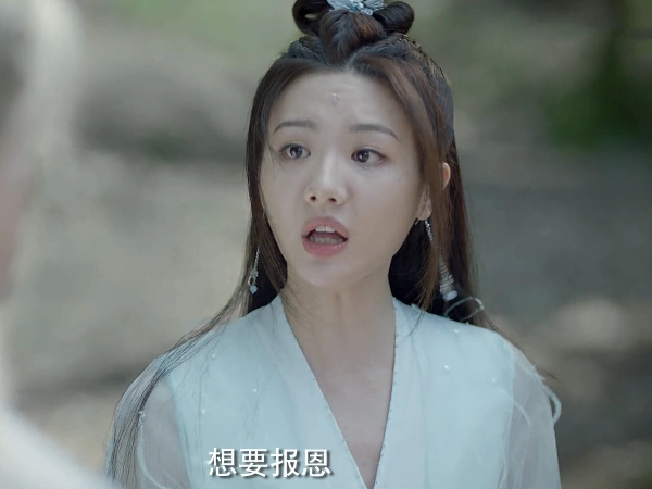 《遇龙》最开始的人设并不讨喜,演员演技也有些许尴尬,尤其是小青鸟