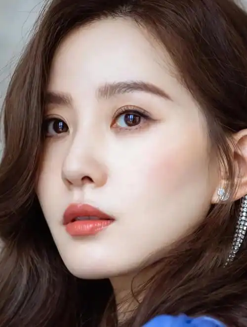 刘诗诗唯美写真曝光,清丽优雅美轮美奂