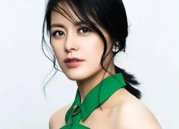 回顾王力可:撞脸宁静阿娇被称"央视亲闺女",演40次女主仍不火