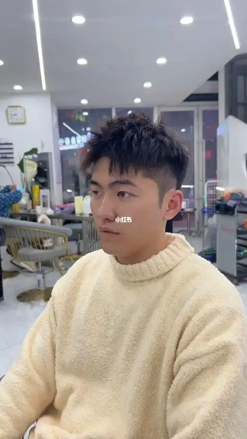 男生发型  #摩根前刺  #摩根烫  #男生烫发