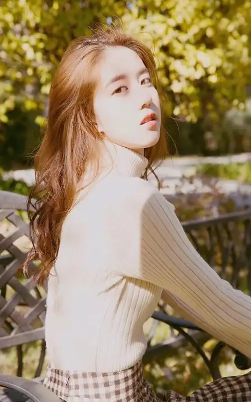 美女,性感美女,唯美,高清,长发美女,写真,长发,诱惑,手机壁纸,800x