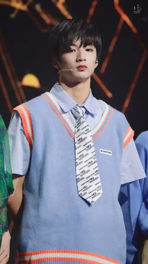 1123出道快乐#2019|11|23|蓝衣 说话9p@时代少年团-刘耀文