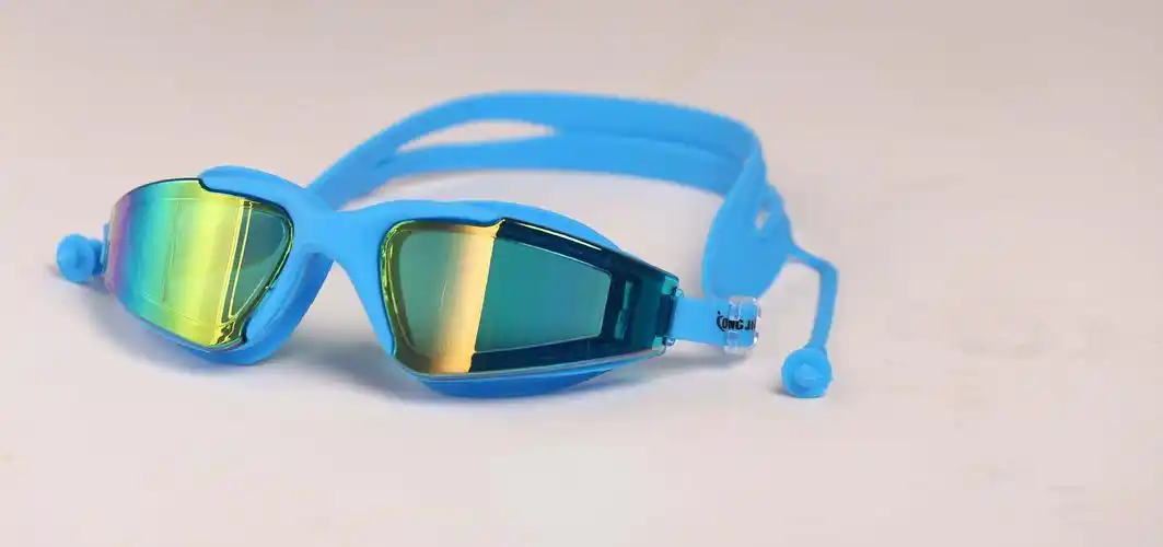 户外游泳用品 炫彩电镀泳镜 成人泳镜高清自带耳塞游泳镜批发