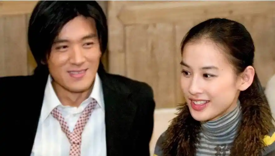 杨子和黄圣依疑似婚变,回看两人的婚姻背后,全是谎言和欺骗_陶虹_夫妻