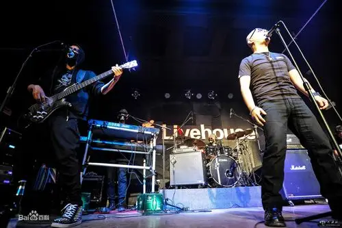 天堂乐队中国元老级摇滚乐队之一