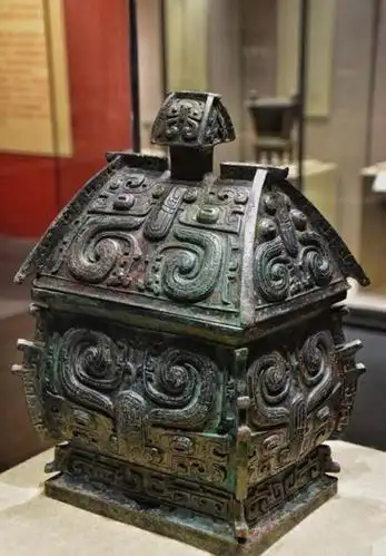 盗墓高手卖了16件文物,净赚90万后,举报了自己