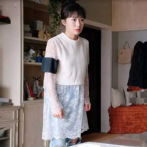 都挺好李念同款朱丽白色蕾丝连衣裙中长款两件套圆领毛衣马甲