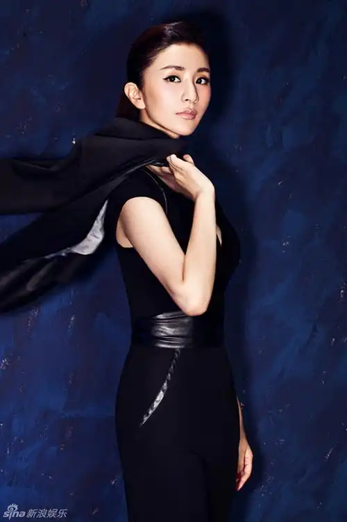 刘庭羽成功塑造女汉子形象